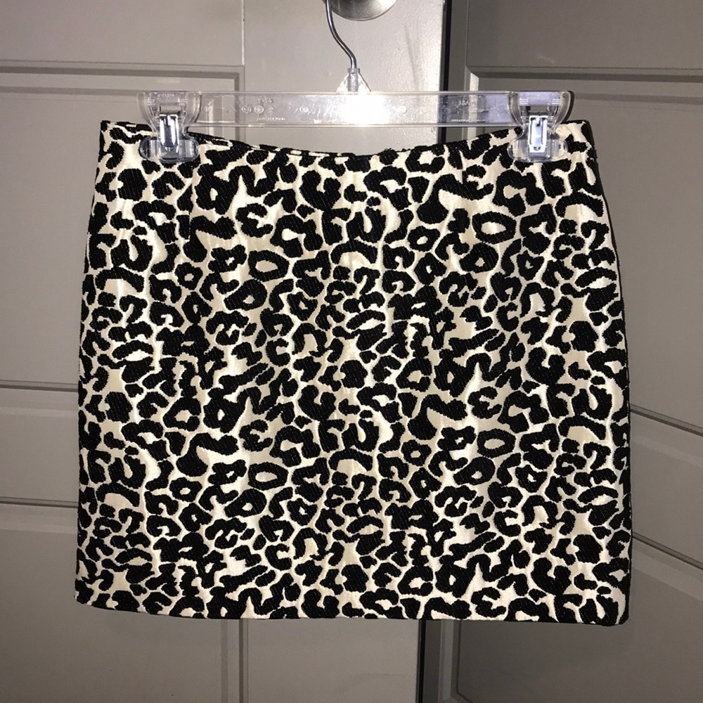 Kendall & Kylie cheetah print mini skirt